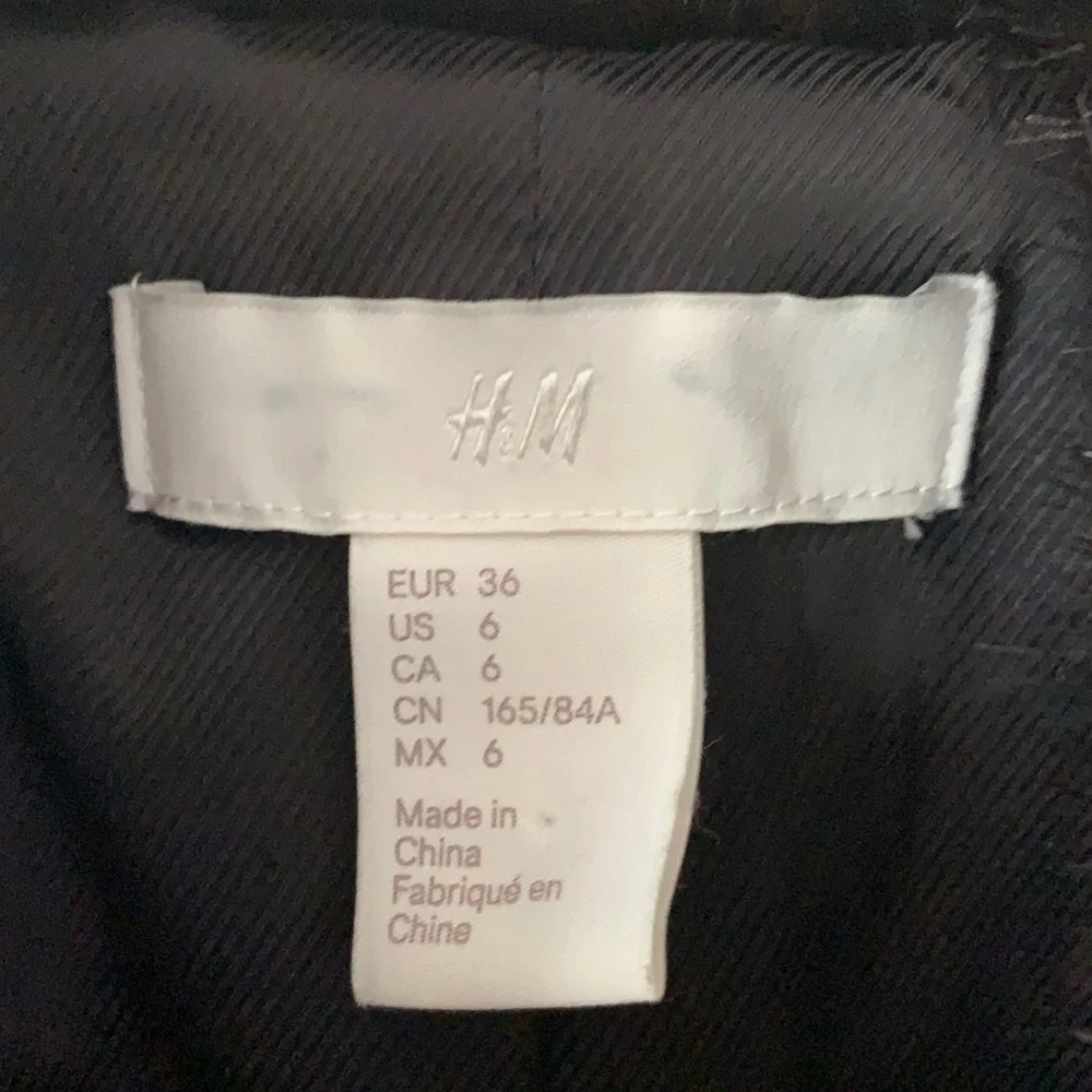 H&M Wool Blend Coat With Faux Fur Collar - Picture 4 of 6